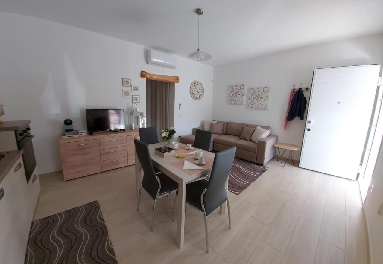 Casa vacanze - Alebea - *
