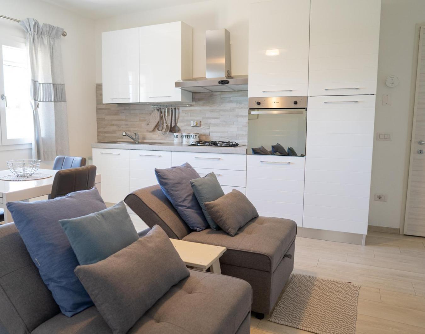 Holiday home - Alebea -